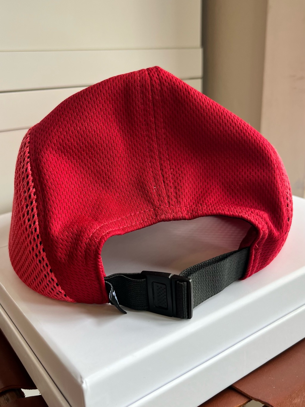 Rnnr Running Hat Red Party Pace Wins The Race — image 5 of 5